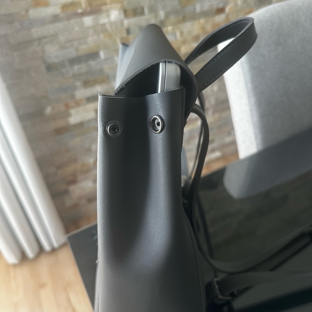 Modern Gray Backpack | Noize - Picture 4 of 5